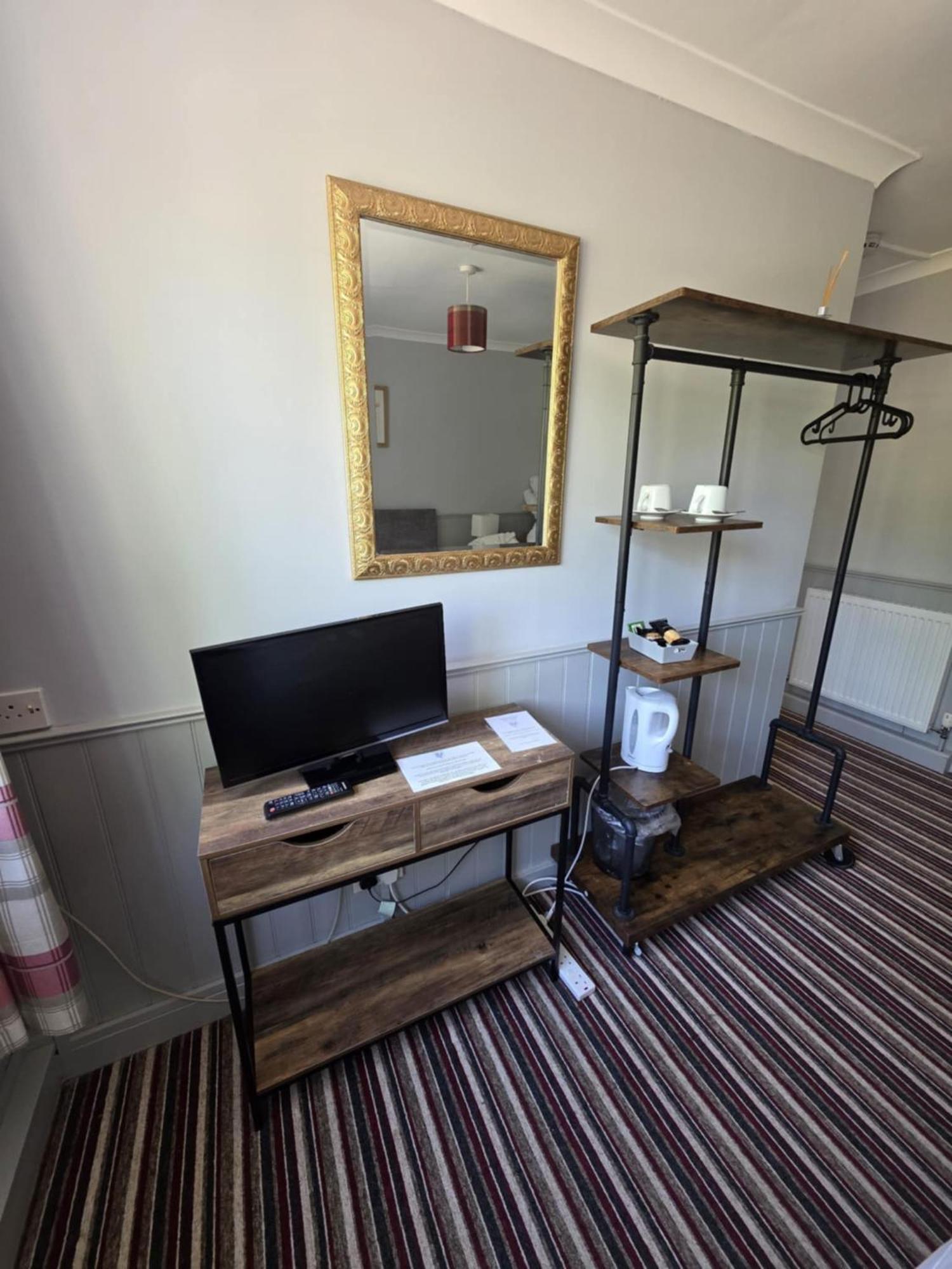 Bed and Breakfast The Benett Arms Shaftesbury Esterno foto