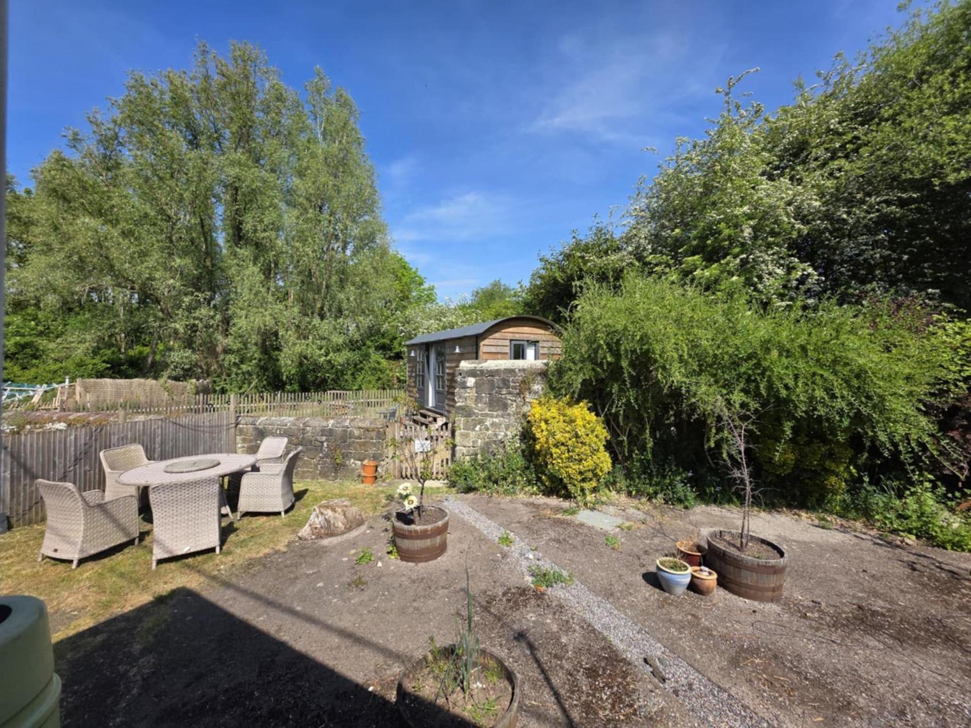 Bed and Breakfast The Benett Arms Shaftesbury Esterno foto